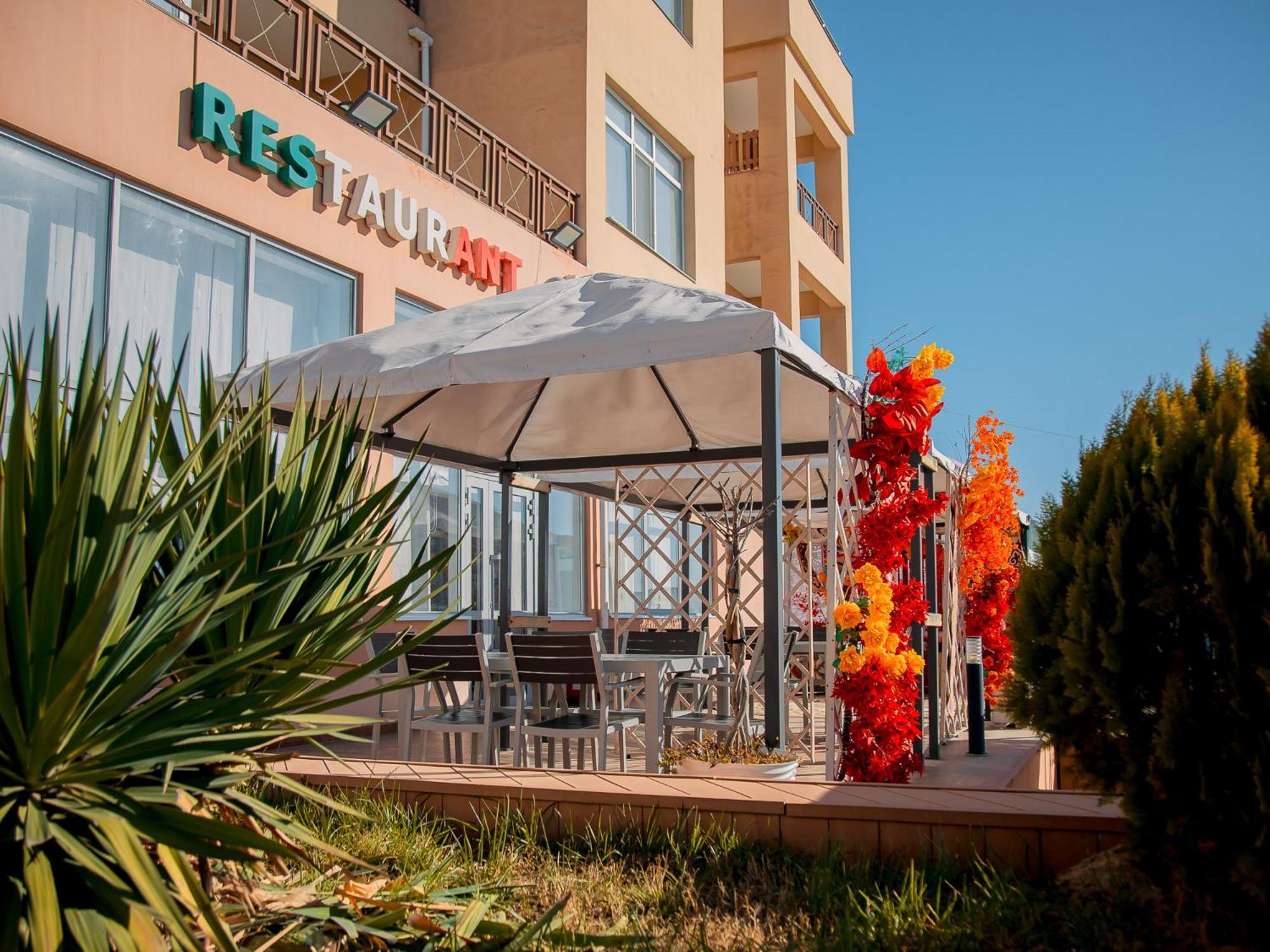 Miramar Apart Hotel & Spa أكتاو المظهر الخارجي الصورة